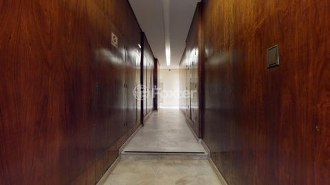 Image 17 - 608594